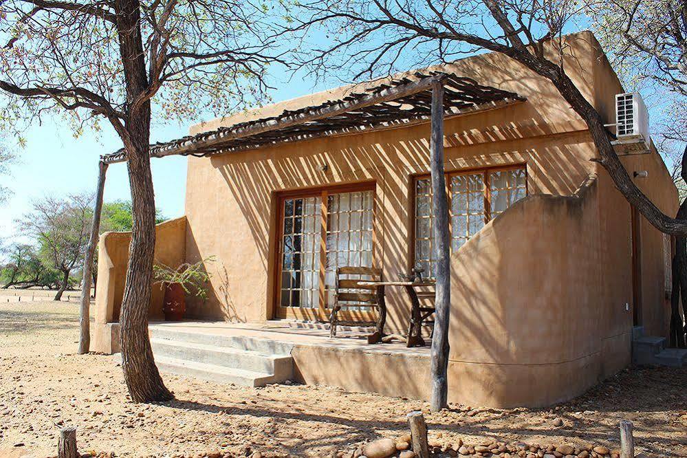 Harnas Wildlife Foundation Gobabis Exteriör bild